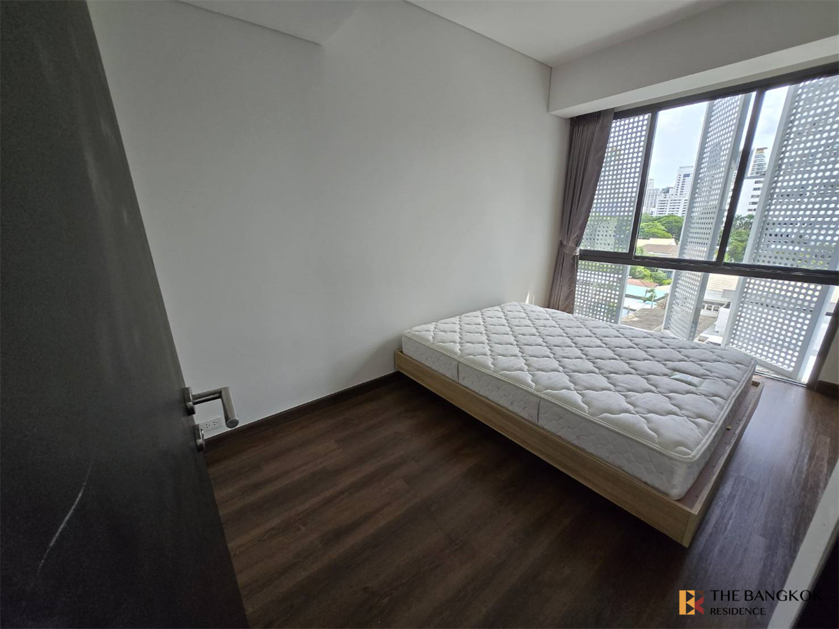 picture Siamese Gioia  Convenient Travel, Great Value per Square Meter - 1/10