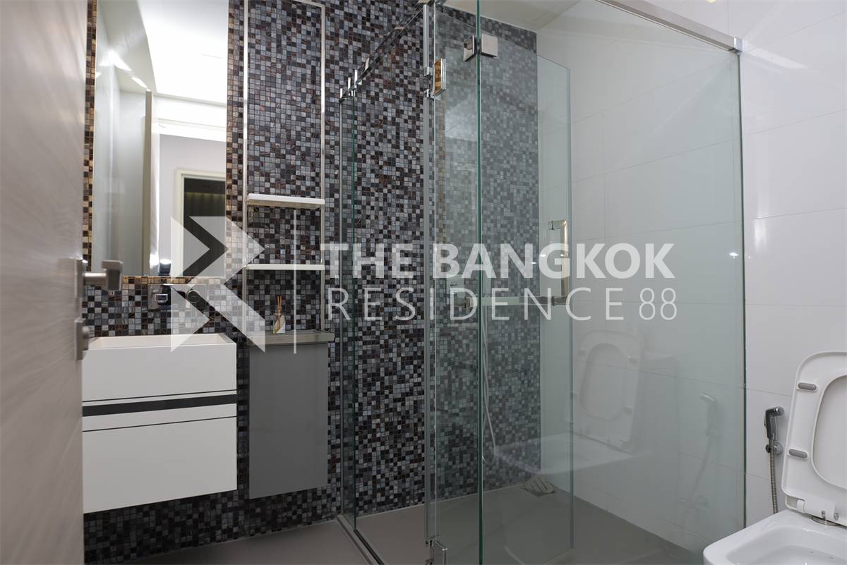 picture The Room Sathorn - TanonPun near BTS Surasak Fully Equipped Facilities - 3/9