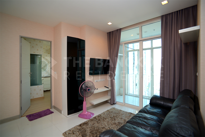 Condos for sale : Room available, great price Ideo Verve Ratchaprarop near Airport Rail Link Ratchaprarop Station
