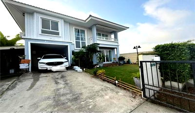 Houses for sale Bangkok : 🔥Corner Detached House for Sale – Resort Style Atmosphere in Bangkhuntian–Chaytalay Area 🌿 