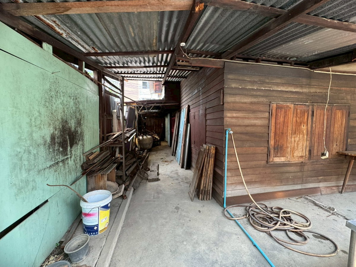 รูป ขายที่ดินซอยอุดมสุข 28 พร้อมบ้านไม้ **ใกล้ BTS อุดมสุข เดินทางสะดวกสุดๆ** (N.2064) - รูปที่ 27/35