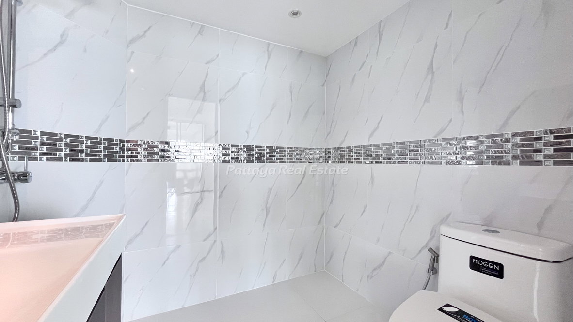 picture 🛏️ 2 Bed - 🛁 2 Bath - 🏙️ Sea View - 🌏 FOREIGN name - 🏢 Park Beach Condominium Pattaya - Ref: PBC08 - 15/22