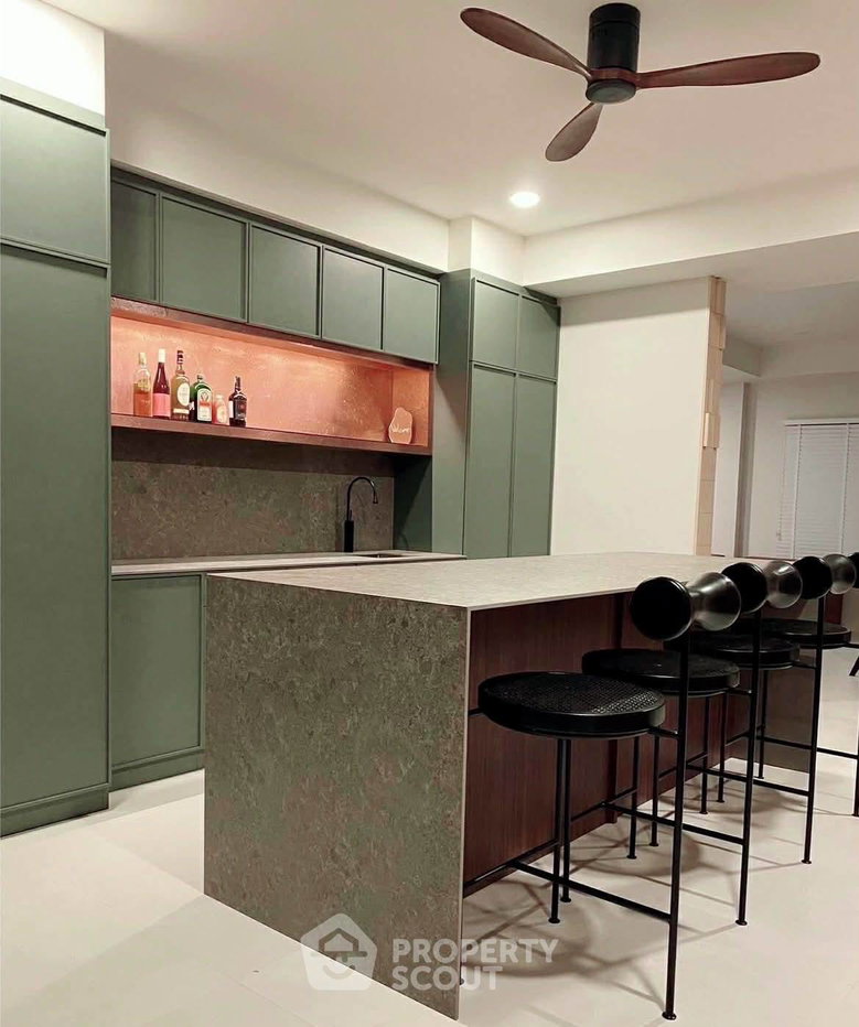 รูป วิลล่า 4-ห้องนอน ใกล้ เมืองพัทยา (ID 2878725) - รูปที่ 17/23