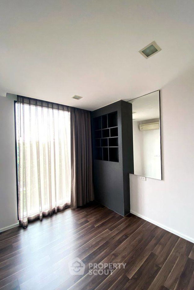 รูป คอนโด 2 ห้องนอน ขาย ที่ โครงการ เวรี่ สุขุมวิท 72 ใกล้ BTS แบริ่ง (ID 944742) - รูปที่ 12/24