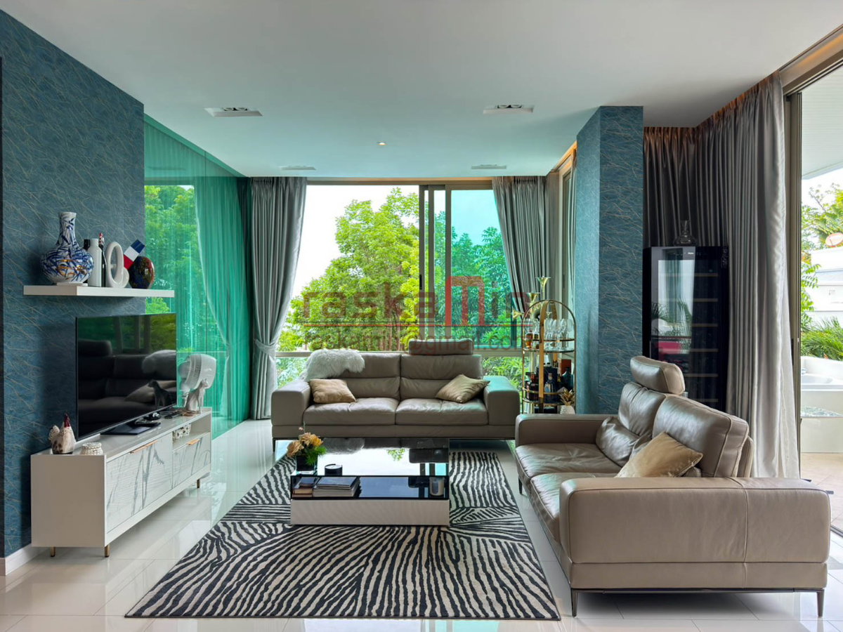picture Luxury Beachfront Condo for Sale at The Sanctuary Wong Amat  - 3/33