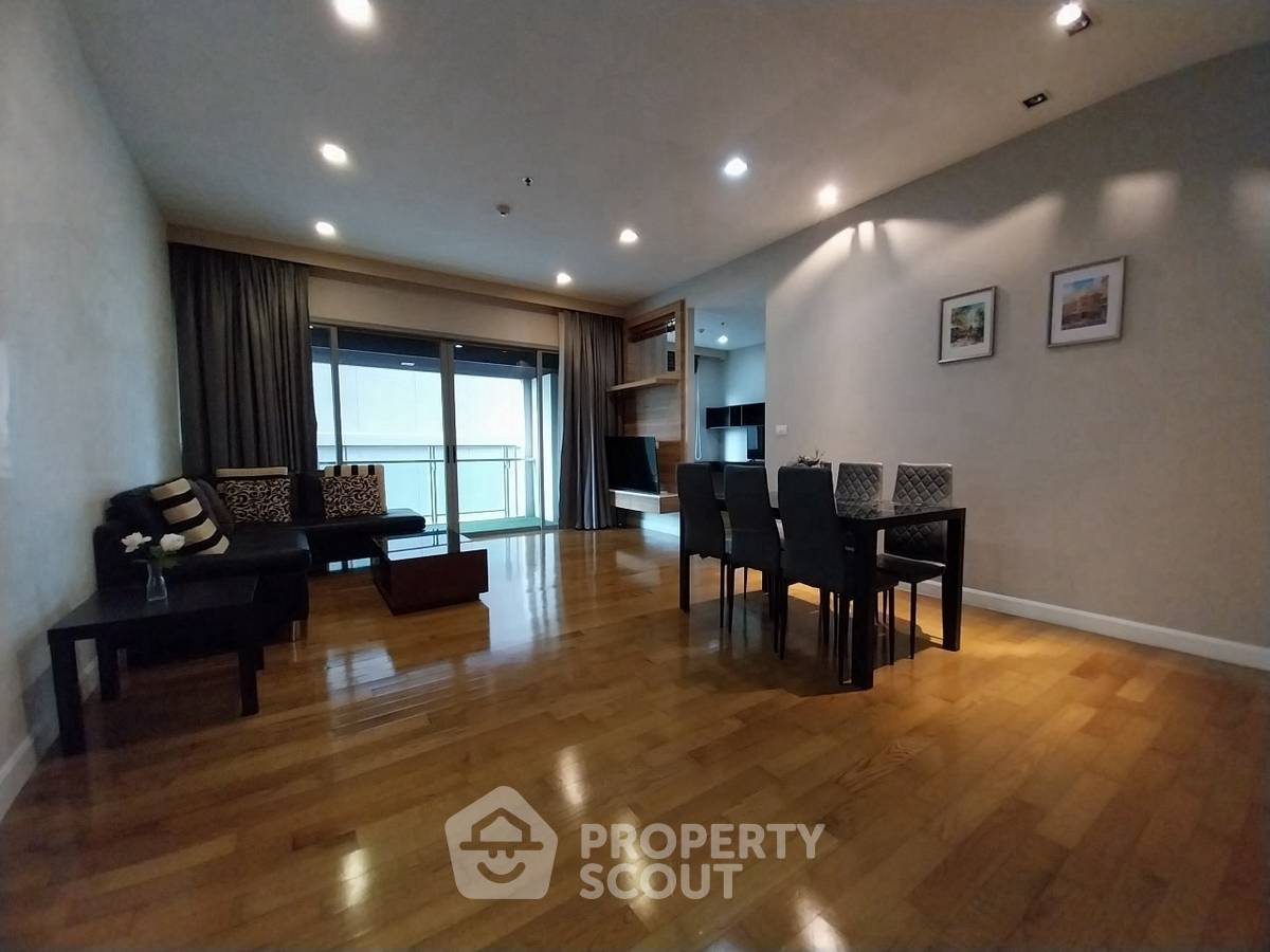 รูป คอนโด 2-ห้องนอน ที่ เดอะ เมดิสัน คอนโดมิเนียม ใกล้ BTS พร้อมพงษ์ (ID 2879078) - รูปที่ 2/20