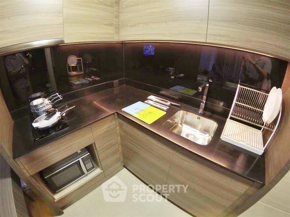 รูป คอนโด 1-ห้องนอน ที่ คลาส หลังสวน ใกล้ BTS ชิดลม (ID 2876879) - รูปที่ 12/13