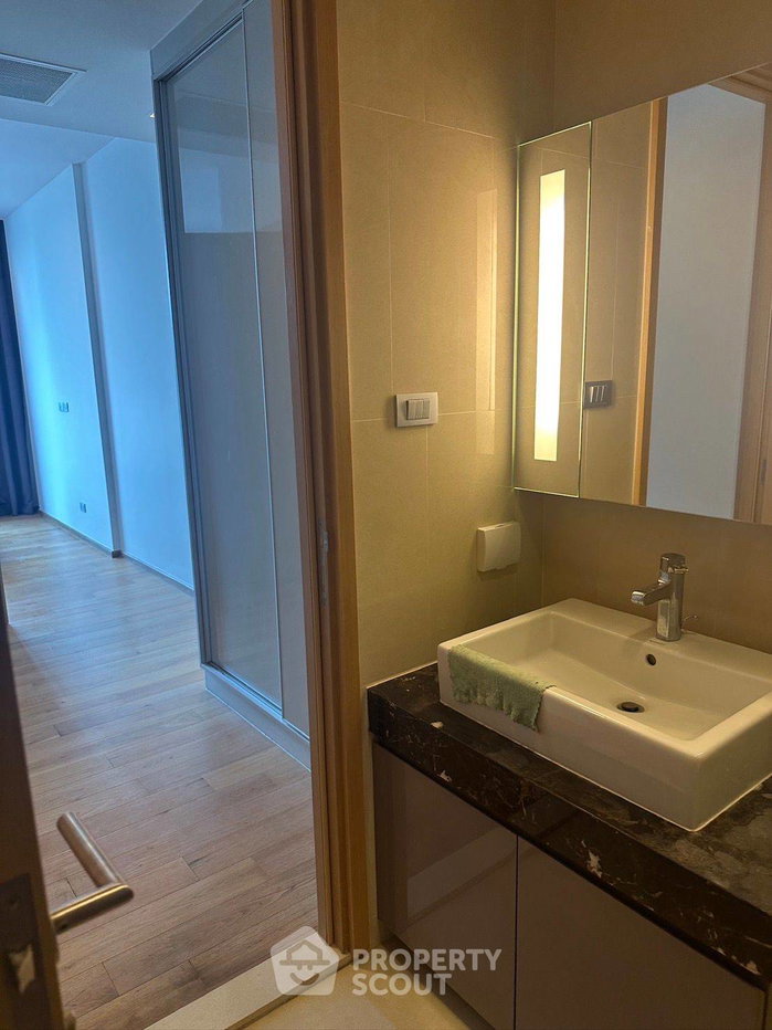 รูป คอนโด 1 ห้องนอน 43 ตร.ม. ชั้น 19 ที่ ไฮด์ สุขุมวิท 13 ใกล้ BTS นานา 200 ม. (ID 2172564) - รูปที่ 3/6