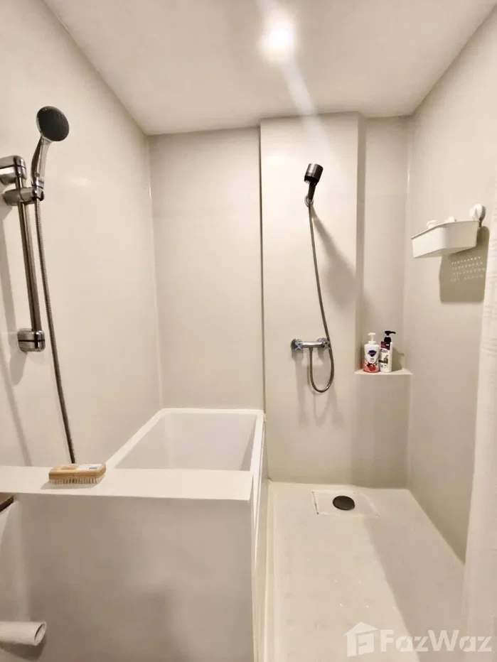 picture Blossom Condo @ Sathorn-Charoenrat 6240524 - 17/20