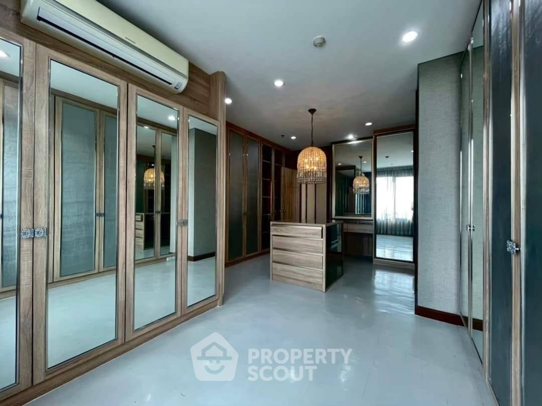 รูป คอนโด 2-ห้องนอน ที่ วิลล่า อโศก ใกล้ MRT เพชรบุรี (ID 2874489) - รูปที่ 10/12