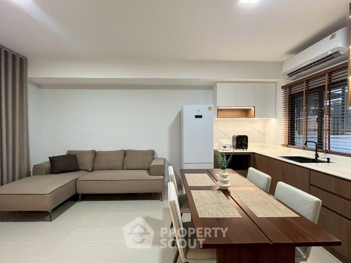 รูป ทาวน์เฮ้าส์ 3-ห้องนอน ที่ พลีโน่ สุขุมวิท-บางนา 2 ใน บางแก้ว (ID 2878157) - รูปที่ 4/16