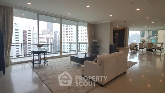 4-BR Condo at Royce Private Residences near MRT Sukhumvit (ID 2874248)