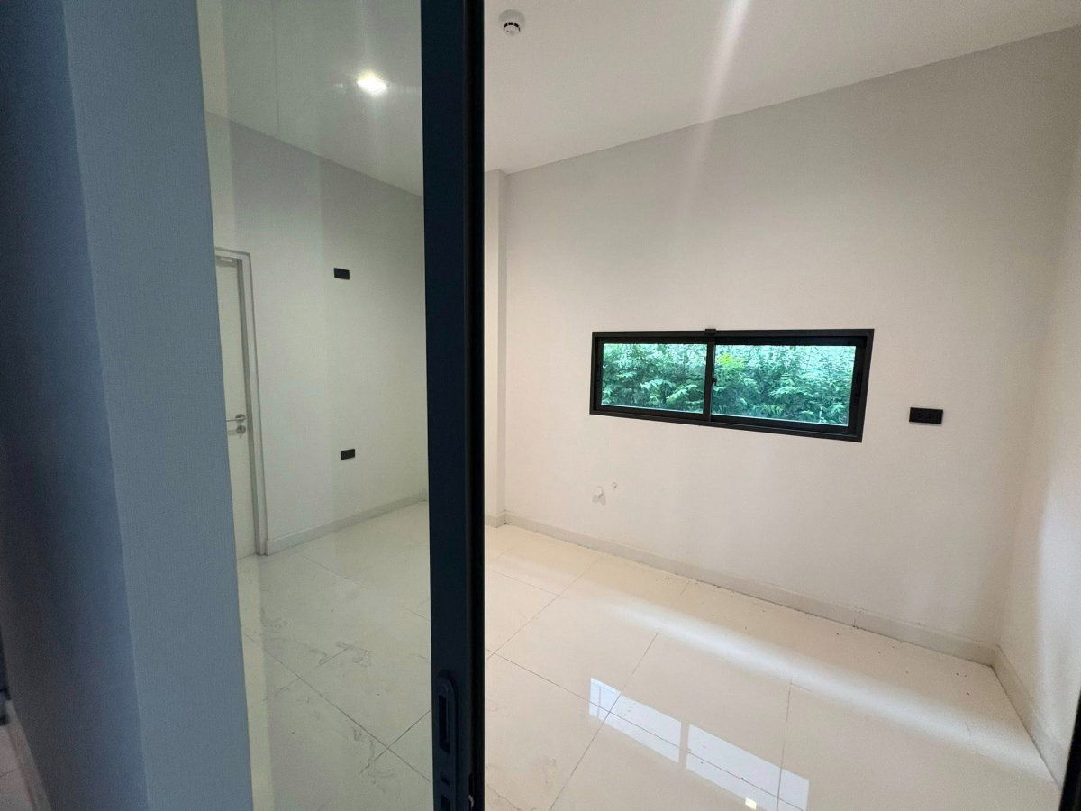 รูป 🏠 ขายบ้าน : Bangkok Boulevard Signature Westgate (บางกอก บูเลอวาร์ด ซิกเนเจอร์ เวสต์เกต) รหัสทรัพย์ | 📌LNP-H1015 - รูปที่ 15/27