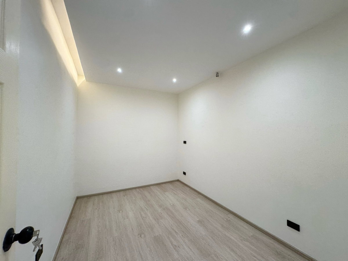 รูป 🏡 ขายทาวน์เฮ้าส์ชั้นเดียวรีโนเวทใหม่ สไตล์นอร์ดิก📍 ซอยสามัคคี 3 สามกอง 💰 ราคา 3.09 ล้านบาท    ✨ รื้อทำใหม่ทั้งหลัง เปลี่ยน Layout ใหม่ทั้งหมด - รูปที่ 11/18