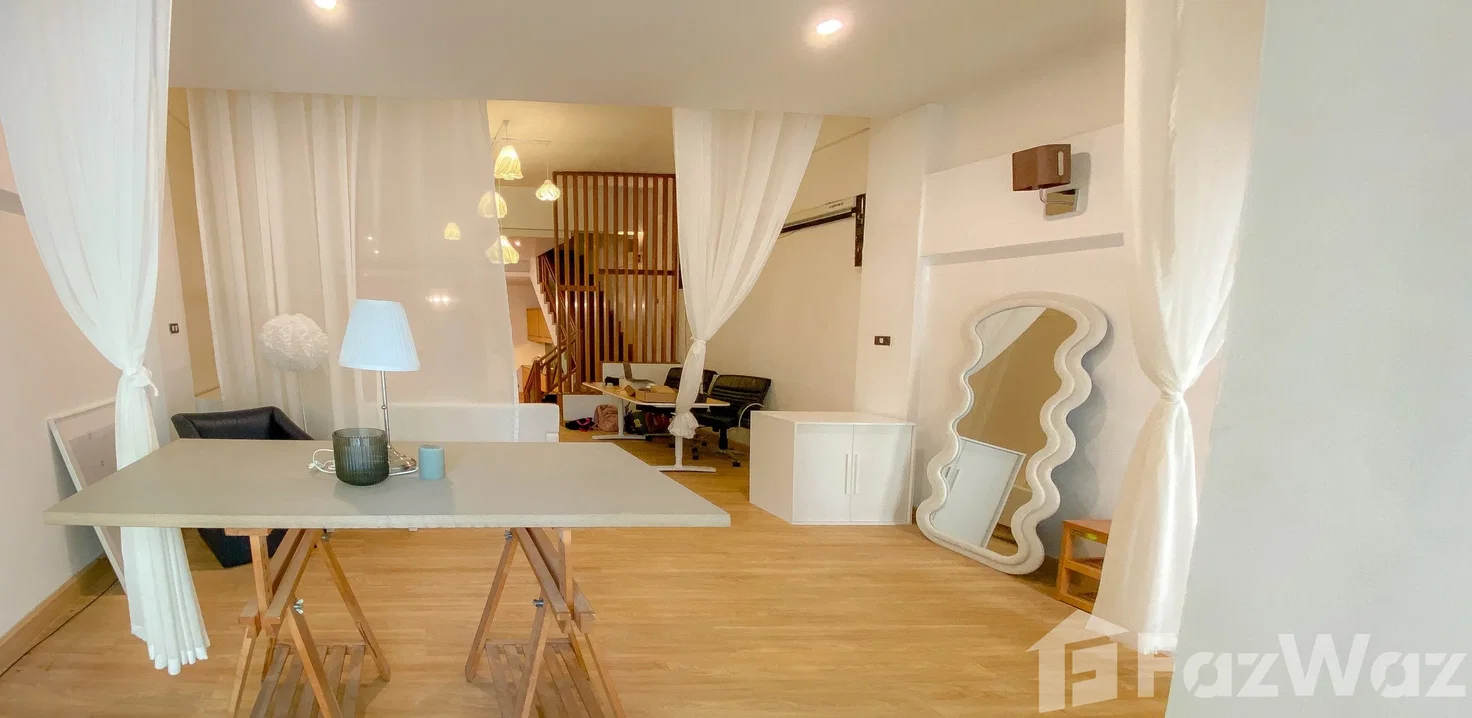 รูป ขาย ทาวน์เฮ้าส์ 5 ห้องนอน ใน คลองตันเหนือ, กรุงเทพมหานคร 984464 - รูปที่ 2/16