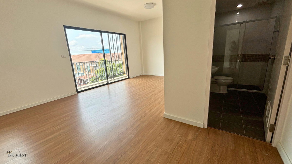 รูป 🏡 ขายทาวน์โฮม 3 ชั้น โครงการ เดอะฟอร์จูน สุวรรณภูมิ - รูปที่ 9/19
