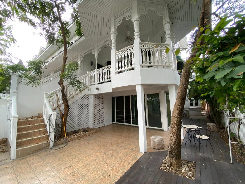 รูป RS6065 ขาย / เช่า ทาวน์โฮมหรูสไตล์ยุโรป Fantasia Villa 2 ใกล้ BTS แบริ่ง - รูปที่ 25/34