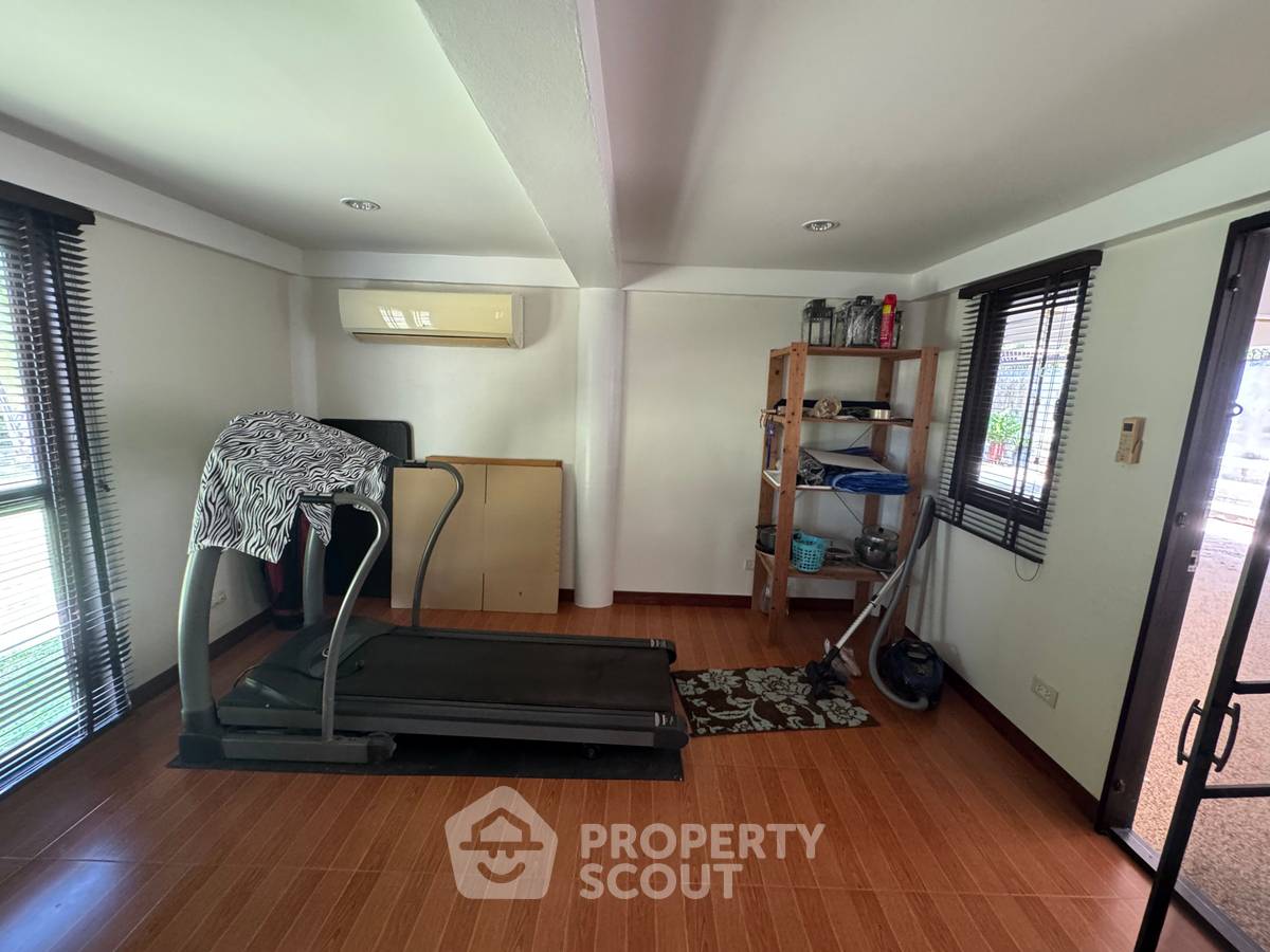 picture 4-BR House in Thap Tai (ID 2879179) - 37/43