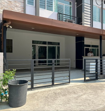 ให้เช่าทาวน์เฮ้าส์ 2 ชั้น โครงการ Gusto Town Home รามคำแหง พื้นที่ใช้สอย 132 ตรม. 3 ห้องนอน, 3 ห้องน้ำ, กัสโต้ ทาวน์โฮม รามคำแหง เพราะการเดินทางสะดวก