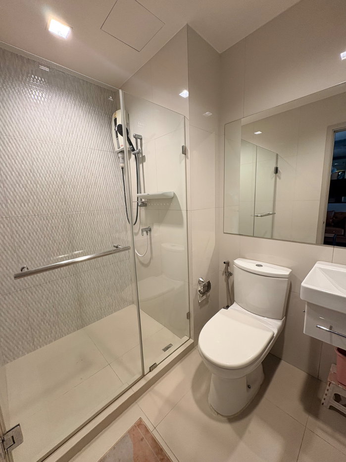 picture Life Sukhumvit 48 17,000 thb near bts  - 11/16