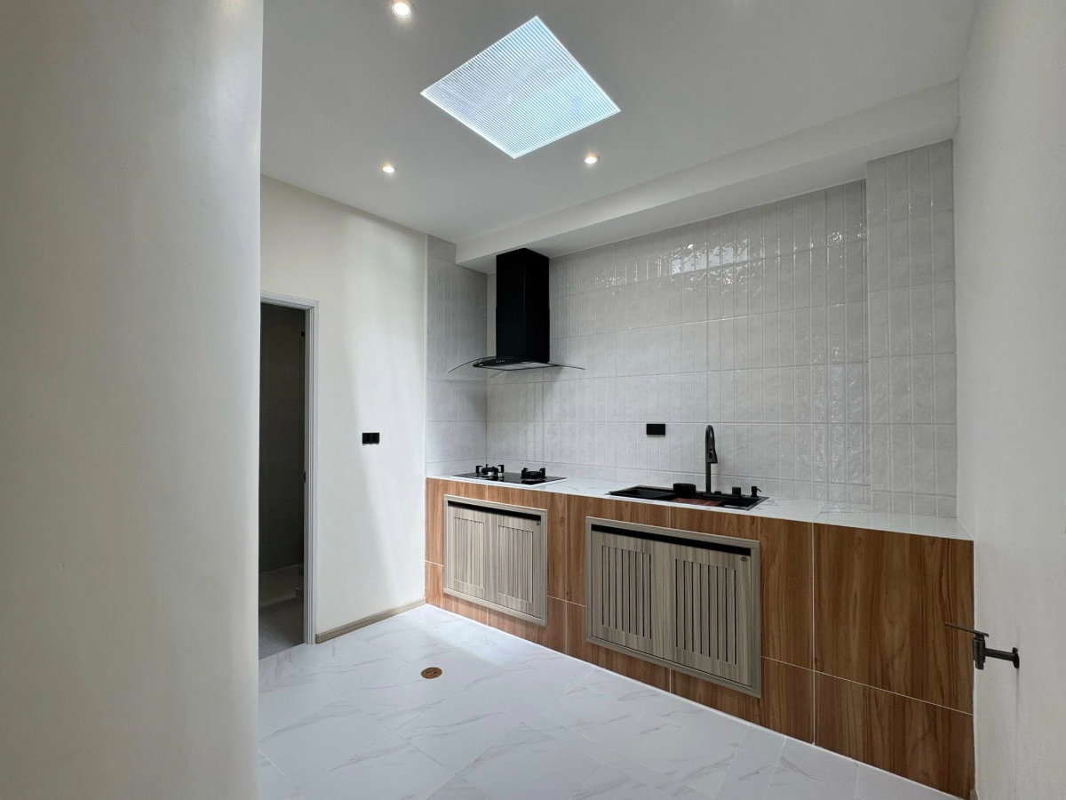 รูป 🏡 ขายทาวน์เฮ้าส์ชั้นเดียวรีโนเวทใหม่ สไตล์นอร์ดิก📍 ซอยสามัคคี 3 สามกอง 💰 ราคา 3.09 ล้านบาท    ✨ รื้อทำใหม่ทั้งหลัง เปลี่ยน Layout ใหม่ทั้งหมด - รูปที่ 16/18