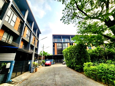 เช่าทาวน์โฮม นนทบุรี : ให้เช่าเฮ้าส์ 35 แจ้งวัฒนะ  (HAUS 35 CHAENGWATTANA)  อยู่ซ.แจ้งวัฒนะ–ปากเกร็ด 35 
