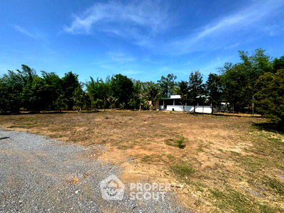 Land for sale Pran Buri Prachaubkirikhan : 3,200 m² Land for Sale in Pran Buri (ID 2864951)