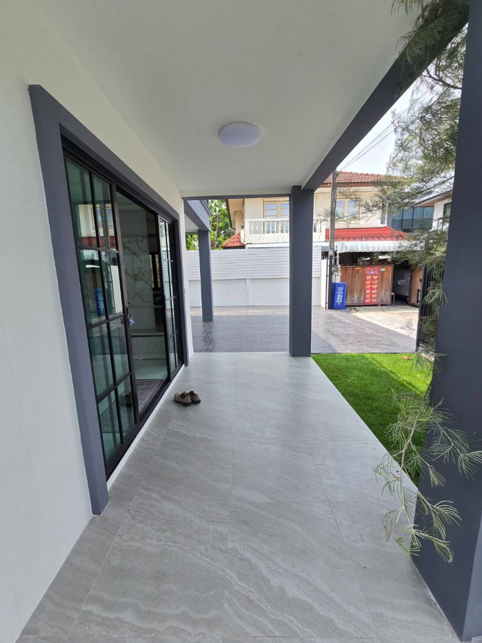 รูป บ้านเดี่ยวหลังใหญ่ กว้างมาก ทำเลดี หมู่บ้าน อยู่เย็น หลังมุมใน ซอยรามอินทรา 34 แยก 20 บางเขน แถมเฟอร์, แอร์ - รูปที่ 15/53