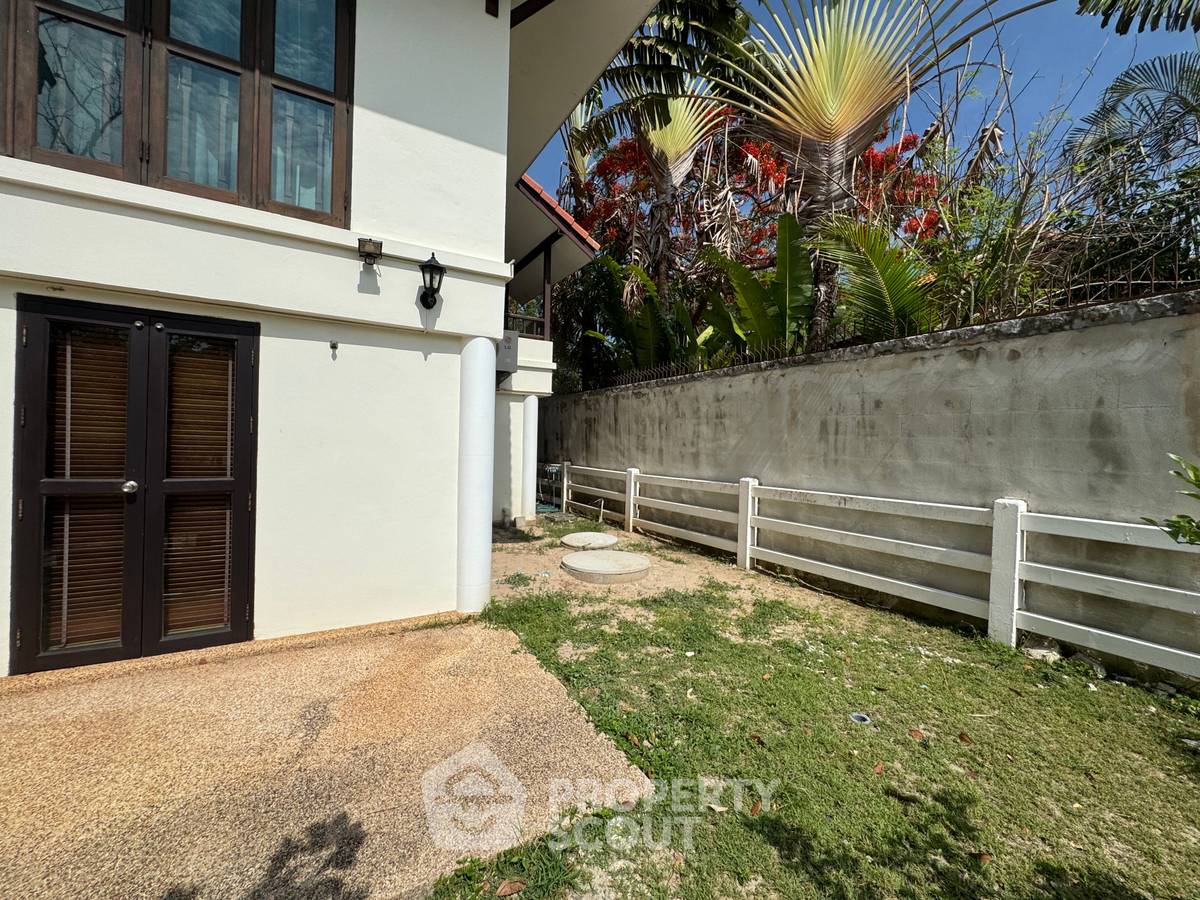 รูป บ้าน 4-ห้องนอน ใน ทับใต้ (ID 2879179) - รูปที่ 32/43