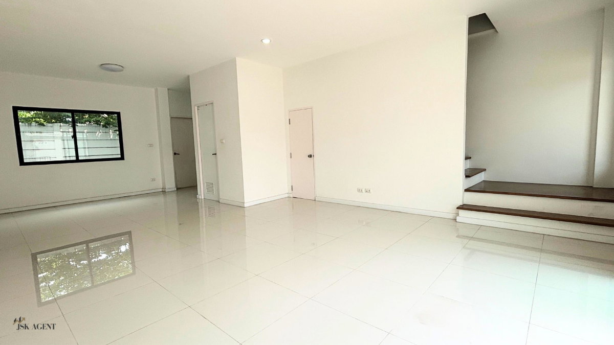 รูป 🏡 ขายทาวน์โฮม 3 ชั้น โครงการ เดอะฟอร์จูน สุวรรณภูมิ - รูปที่ 6/19