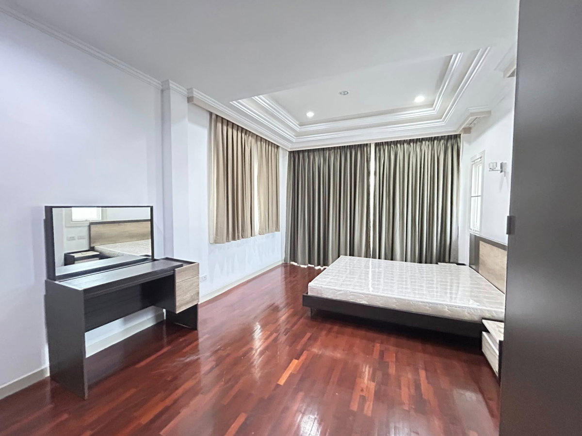รูป WS7402 🏡🔥 บ้านเดี่ยวหรู 3 ชั้น ประชาราษฎร์บำเพ็ญ 10 ใกล้ MRT ห้วยขวาง เพียง 70,000 บาท / เดือน - รูปที่ 15/19
