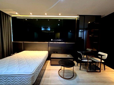 เช่าคอนโด BTS อโศก : For Rent: Studio room | 30 sqm | Park 24 | Prime Sukhumvit Living! Available 30/July/2026  