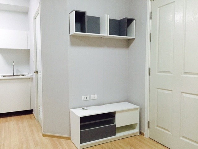 รูป ให้เช่าคอนโดพลัมลาดพร้าว 101  ห้องกั้นกระจก  - รูปที่ 3/7