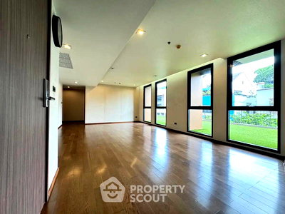 Condos for sale BTS Chong Nonsi : 3-BR Condo at The Hudson Sathorn 7 near BTS Chong Nonsi (ID 2873606)