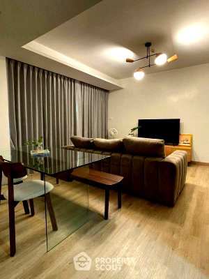คอนโดให้เช่า : คอนโด 2-ห้องนอน ที่ ไซมิส จอยญ่า ใกล้ MRT เพชรบุรี (ID 2796331)