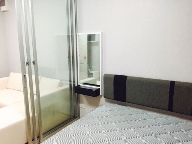 รูป ให้เช่าคอนโดพลัมลาดพร้าว 101  ห้องกั้นกระจก  - รูปที่ 1/7
