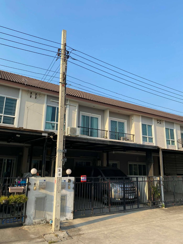 รูป ทาวน์โฮม 4 ห้องนอน 3 ห้องน้ำ อยู่ใจกลางเมืองหนองจอก - รูปที่ 3/27