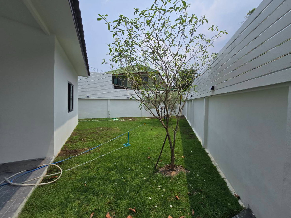 รูป บ้านเดี่ยวหลังใหญ่ กว้างมาก ทำเลดี หมู่บ้าน อยู่เย็น หลังมุมใน ซอยรามอินทรา 34 แยก 20 บางเขน แถมเฟอร์, แอร์ - รูปที่ 13/53