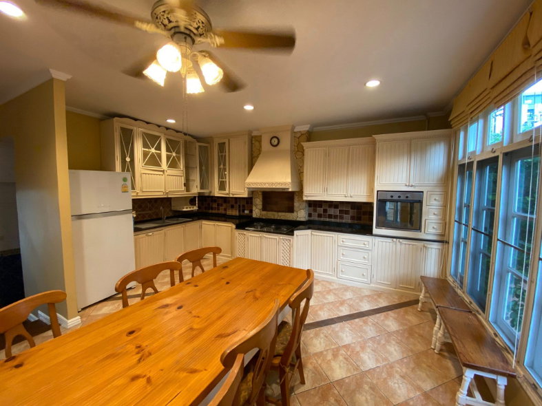 รูป RS6065 ขาย / เช่า ทาวน์โฮมหรูสไตล์ยุโรป Fantasia Villa 2 ใกล้ BTS แบริ่ง - รูปที่ 5/34