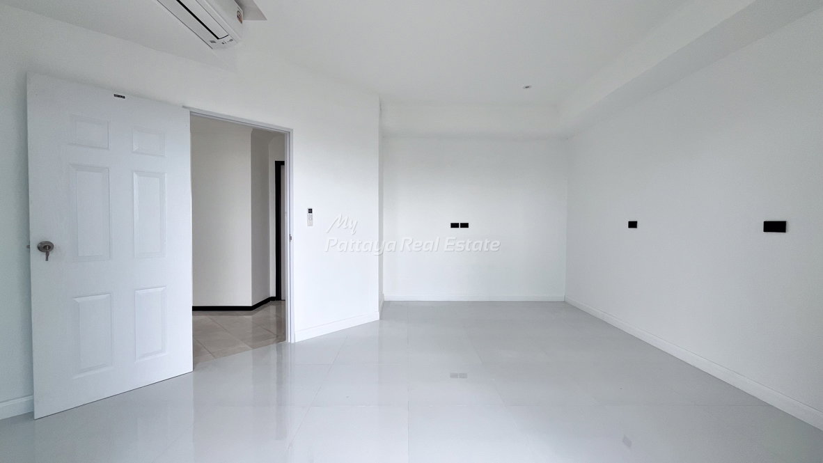 picture 🛏️ 2 Bed - 🛁 2 Bath - 🏙️ Sea View - 🌏 FOREIGN name - 🏢 Park Beach Condominium Pattaya - Ref: PBC08 - 9/22
