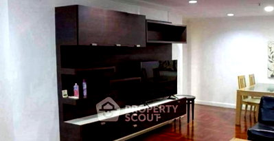 Condos for sale : 2-BR Condo at Baan Suanpetch Condominium near BTS Phrom Phong (ID 2841081)