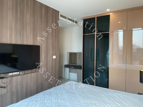 🏙️ Noble Ploenchit: Beautiful room with city view, close to Central Embassy ✨