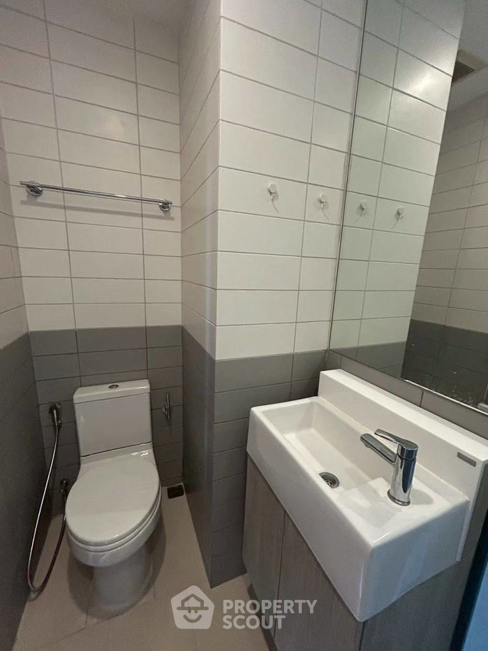 picture Studio Condo at Ideo Mobi Sukhumvit 81 near BTS On Nut (ID 2879212) - 8/11