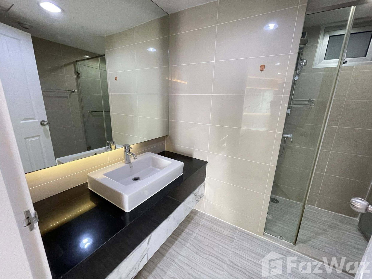 picture 3br 2bath 5696863 - 5/14