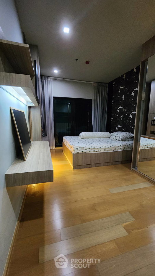 รูป คอนโด 1-ห้องนอน ที่ โนเบิล รีเวนต์ ใกล้ BTS พญาไท (ID 1885470) - รูปที่ 3/8