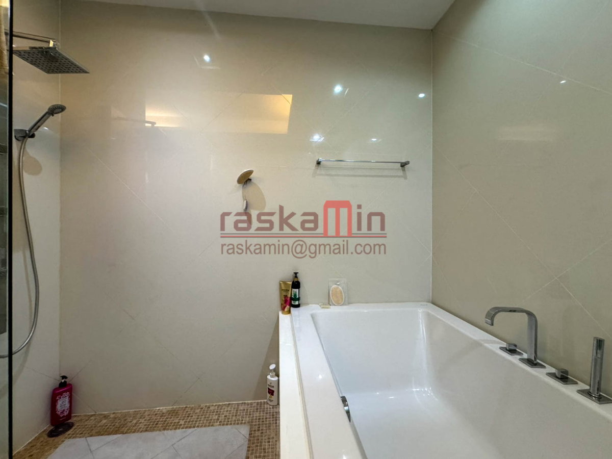 picture Luxury Beachfront Condo for Sale at The Sanctuary Wong Amat  - 19/33