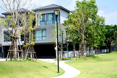 Houses for sale Bangkok : 📌 For Sell Twin house BAAN KLANG MUANG THE EDITION BANGNA - WONGWAEN 3-story 4 bedroom 4 bathroom