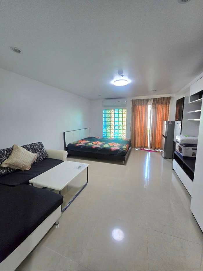 รูป ให้เช่า Regent Home 7/2 Bangna ห้องใหญ่ 31 ตร.ม. ใกล้ BTS บางนา เพียง 6,500 บาท - รูปที่ 3/9