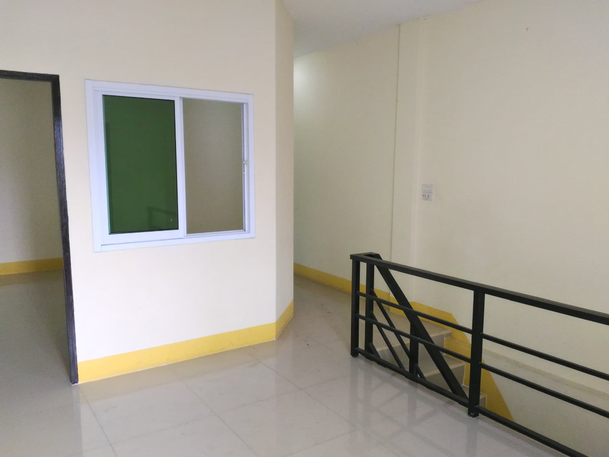 รูป ขายถูกมาก!!! อาคารพาณิชย์ 2 ชั้น 2 ห้องนอน 2 ห้องน้ำ... - รูปที่ 3/15
