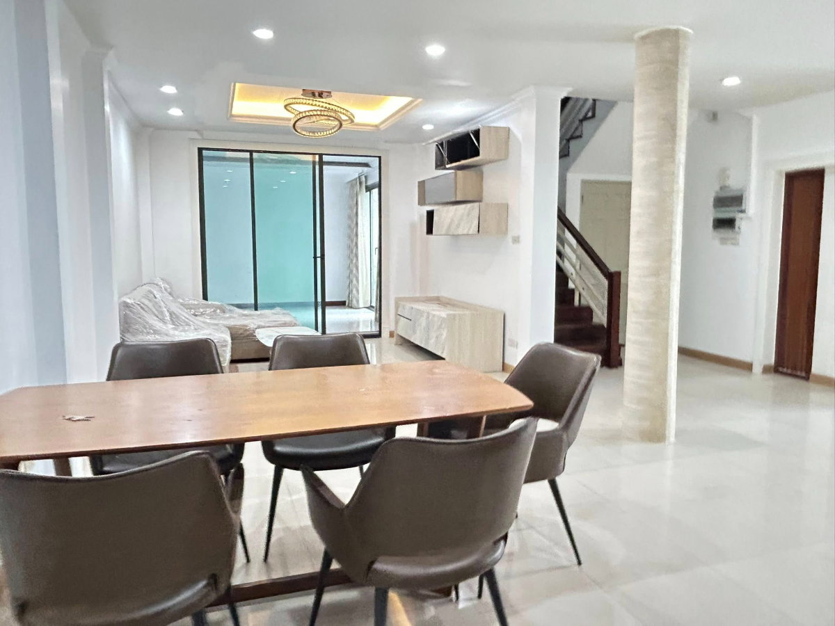 รูป WS7402 🏡🔥 บ้านเดี่ยวหรู 3 ชั้น ประชาราษฎร์บำเพ็ญ 10 ใกล้ MRT ห้วยขวาง เพียง 70,000 บาท / เดือน - รูปที่ 7/19